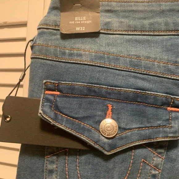 TRUE RELIGION JEANS. - Picture 6 of 7